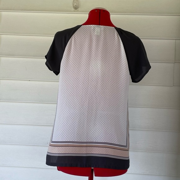 Loft Polka Dots  Print  short sleeves Blouse Sz SP - Picture 5 of 7